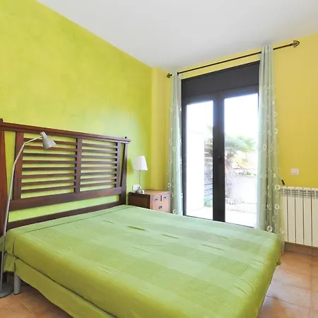 Дом отдыха Town Haus Isabella C027 Санта-Сусанна